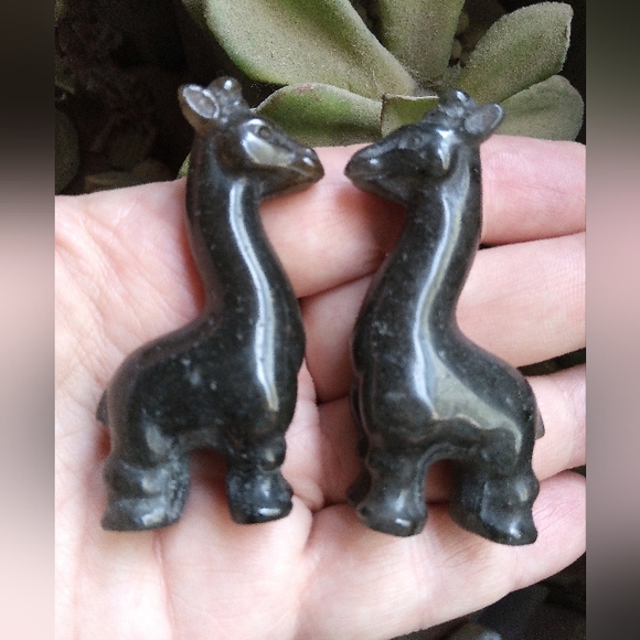 Pair Carved Green Adventurine Giraffes - Picture 1 of 7